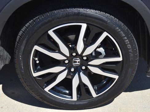 Used 2019 Honda Pilot Touring image 14