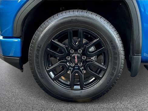 Used 2023 GMC Sierra 1500 Elevation image 30