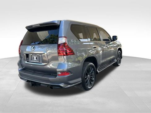 Used 2021 Lexus GX 460 Premium image 3
