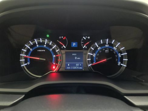 Used 2019 Toyota 4Runner Limited AWD/4WD image 19
