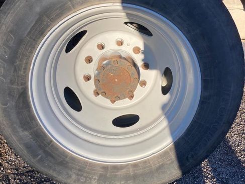 Used 2005 Ford F450 XL image 15