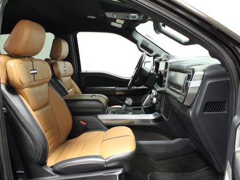 Used 2021 Ford F150 Platinum w/ Equipment Group 701A High image 16