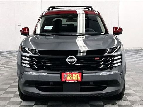 New 2026 Nissan Kicks SR w/ Cold Weather Package image 16