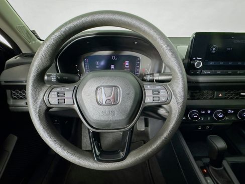 Used 2023 Honda Accord EX image 11