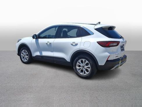 Used 2024 Ford Escape Active w/ Tech Pack #2 AWD/4WD image 6