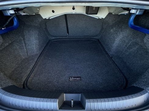 Used 2024 Volkswagen Jetta SEL image 32