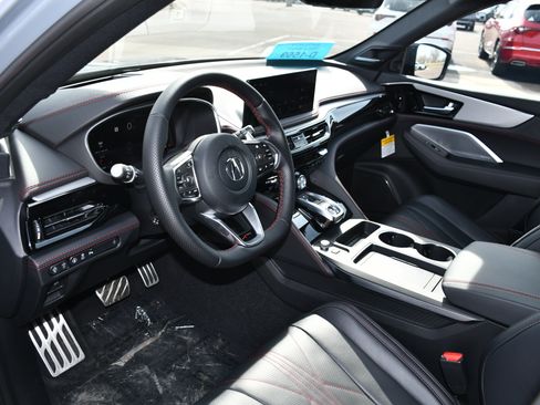 New 2026 Acura MDX A-Spec image 2