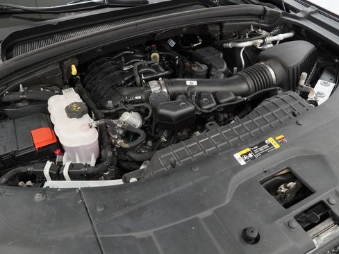 Certified 2023 Jeep Grand Cherokee Limited w/ Black Appearance Package image 51