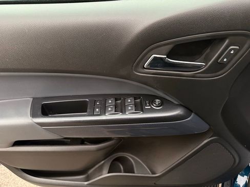 Used 2020 Chevrolet Colorado Z71 image 20