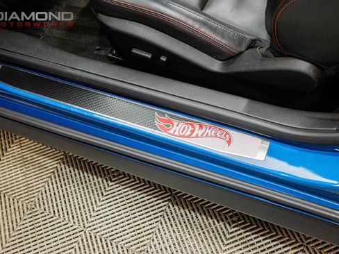 Used 2013 Chevrolet Camaro SS w/ Hot Wheels Special Edition image 65