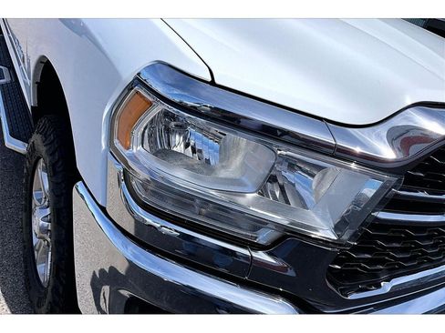 Used 2024 RAM 2500 Big Horn w/ Off Road Package AWD/4WD image 31