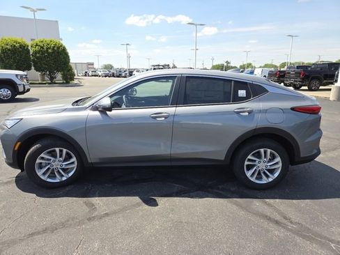 New 2026 Buick Envista Preferred FWD image 19
