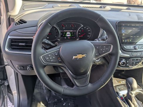 Used 2024 Chevrolet Equinox Premier image 14