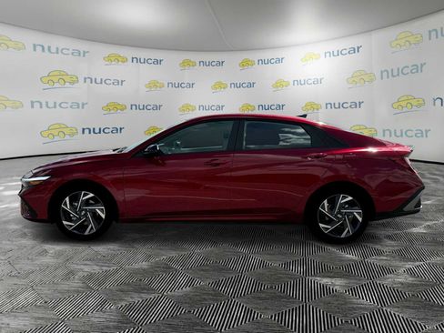 Certified 2025 Hyundai Elantra Sport image 5