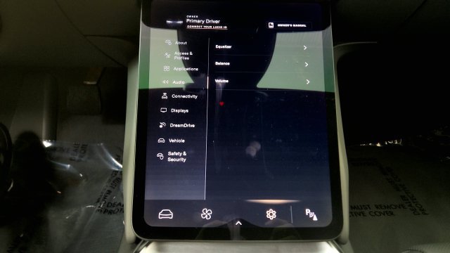 Used 2024 Lucid Air Pure RWD image 68