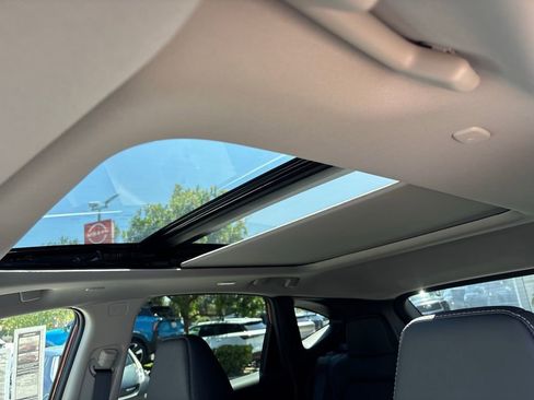 New 2026 Nissan Murano SL AWD/4WD image 8