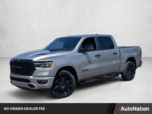 Used 2024 RAM 1500 Laramie AWD/4WD image 1