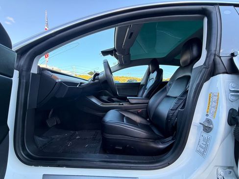 Used 2020 Tesla Model 3 Long Range image 22