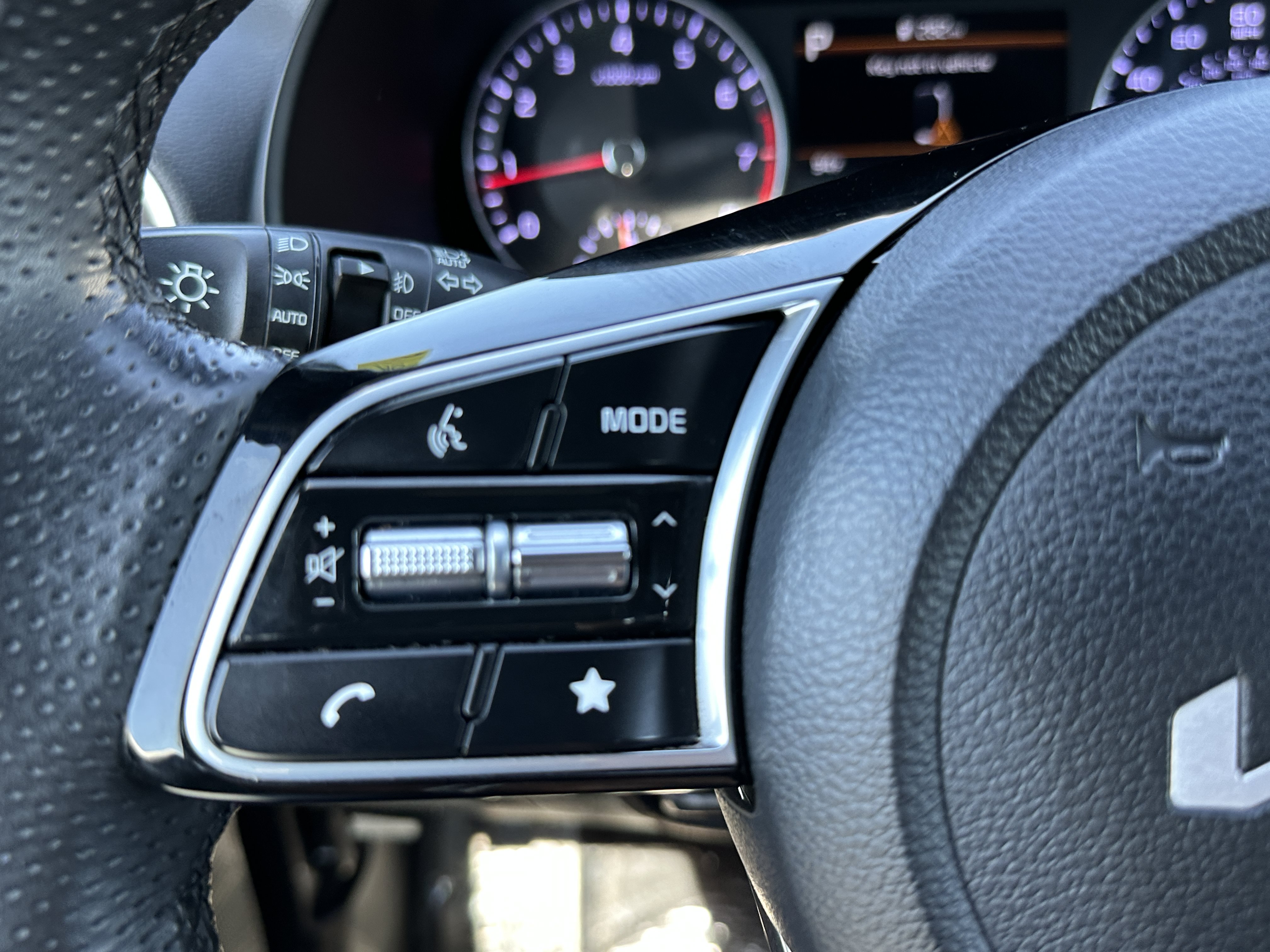 Certified 2022 Kia Forte GT-Line FWD image 25