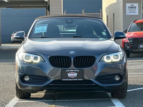 Used 2020 BMW 230i xDrive Convertible image 12