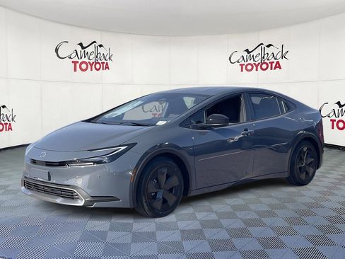New 2026 Toyota Prius Plug-In Hybrid image 4