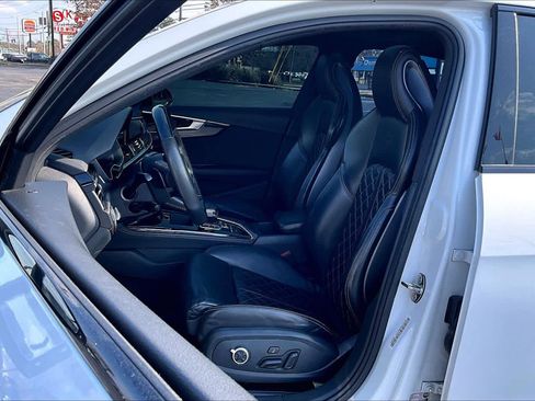 Used 2020 Audi S4 Premium Plus w/ Premium Plus Package image 8