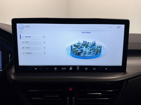 Used 2024 Ford Escape Active w/ Tech Pack #1 image 11