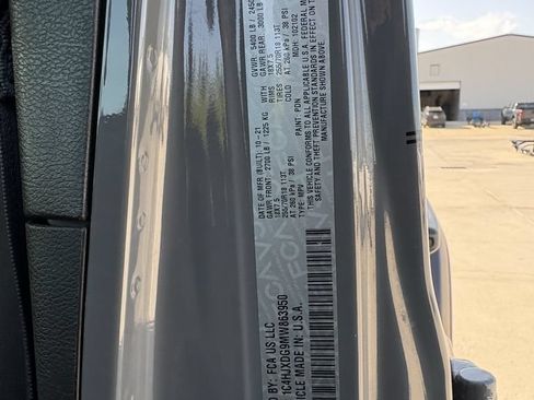 Used 2021 Jeep Wrangler Unlimited Sport AWD/4WD image 28
