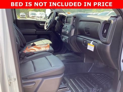 New 2025 GMC Sierra 3500 Pro w/ Convenience Package image 44