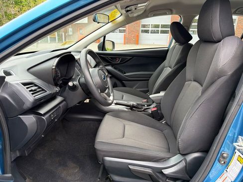 Used 2019 Subaru Impreza 2.0i AWD/4WD image 12