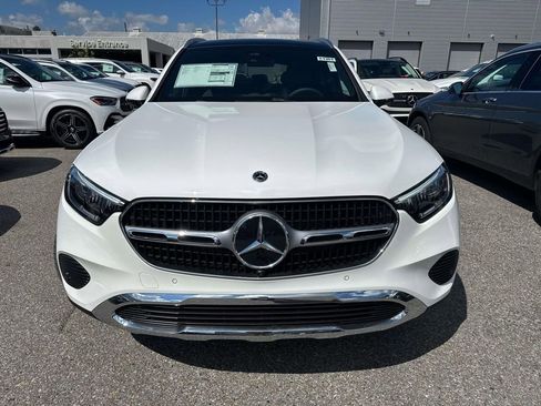 New 2026 Mercedes-Benz GLC 300 image 2