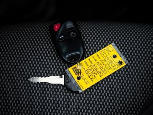 Used 2003 MAZDA MX-5 Miata image 31