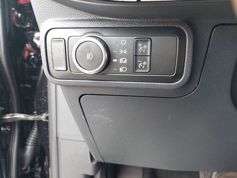 Used 2025 Ford Explorer ST-Line w/ Premium Package image 28