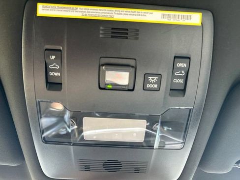 Used 2025 Lexus UX 300h AWD w/ Cold Area Package image 18