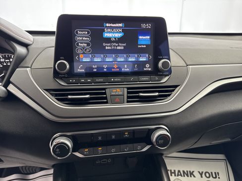 Used 2023 Nissan Altima 2.5 SR image 11