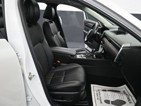 Used 2025 MAZDA CX-50 AWD 2.5 S w/ Premium Plus Pkg image 26