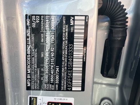 Certified 2025 Mercedes-Benz GLS 450 4MATIC image 37