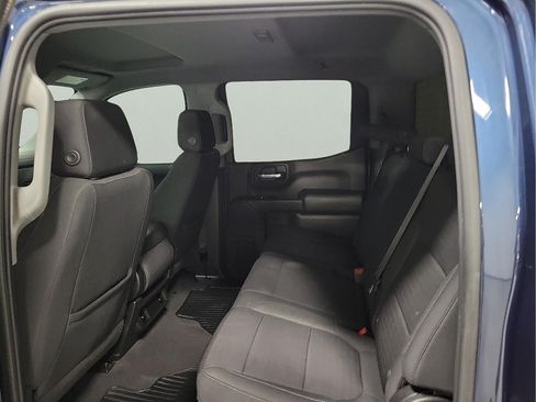 Used 2022 Chevrolet Silverado 1500 Custom w/ Safety Confidence Package RWD image 9