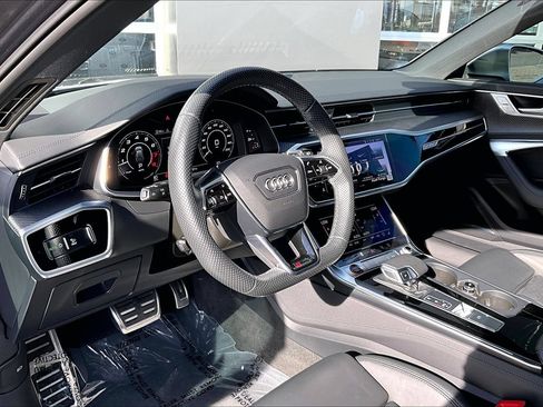 Used 2023 Audi RS 6 AWD/4WD image 14