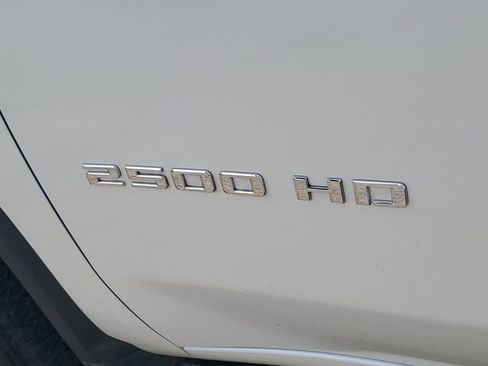 Used 2023 Chevrolet Silverado 2500 High Country w/ Z71 Off-Road Package AWD/4WD image 29