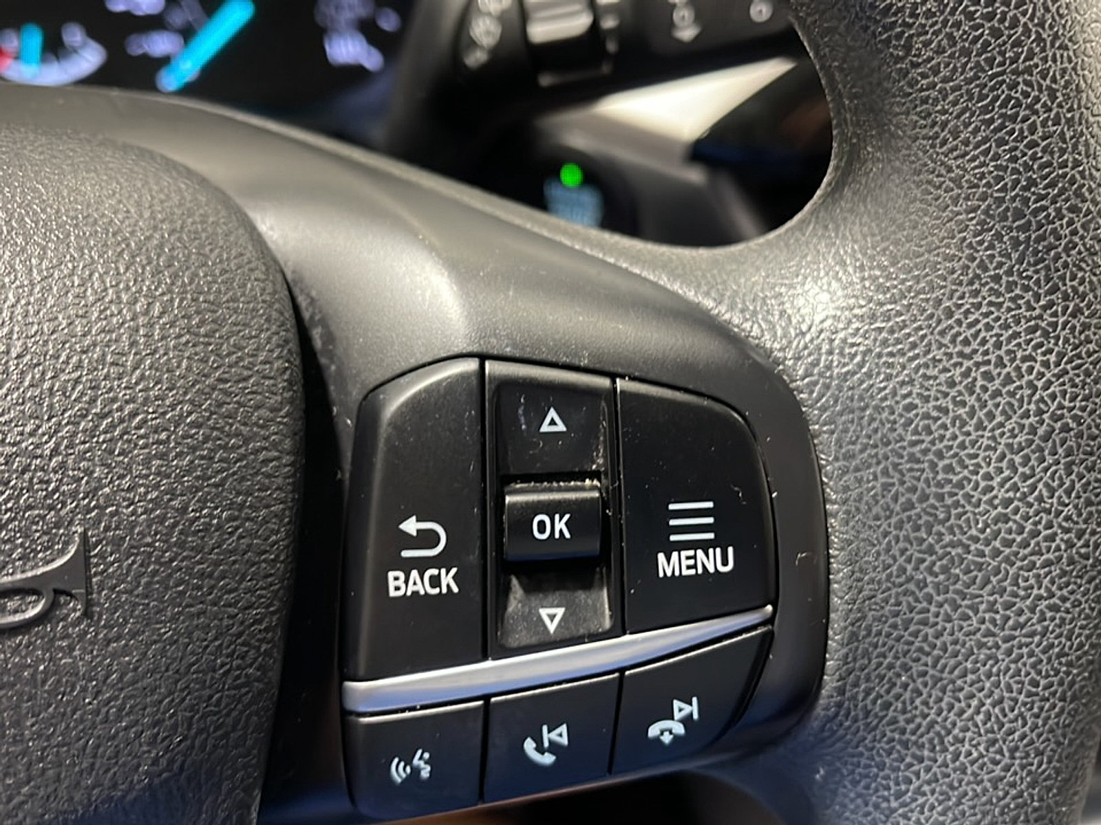 Used 2022 Ford Escape SE AWD/4WD image 7