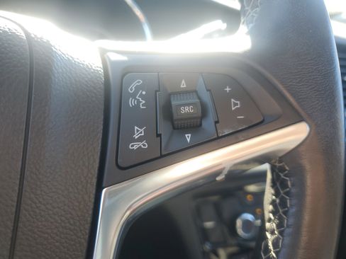 Used 2022 Buick Encore Preferred w/ Safety Package image 21