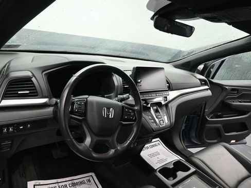 Used 2025 Honda Odyssey Sport-L image 16