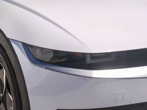 Used 2022 Hyundai Ioniq 5 SEL AWD/4WD image 4