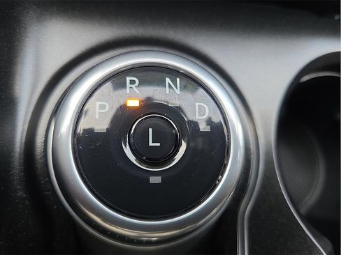 New 2025 Ford Explorer Active image 17