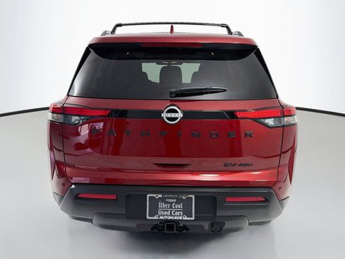 Used 2024 Nissan Pathfinder SV w/ SV Premium Package AWD/4WD image 6