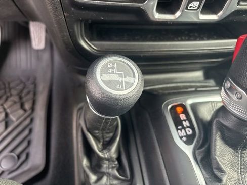 Used 2021 Jeep Wrangler Unlimited Sport image 37