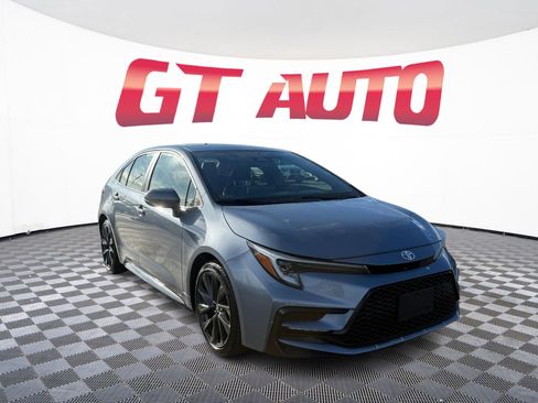 Used 2024 Toyota Corolla XSE image 1
