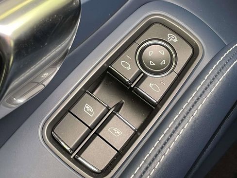 Used 2015 Porsche 911 Turbo S image 35