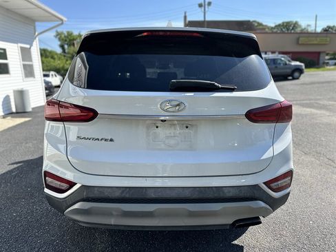 Used 2019 Hyundai Santa Fe SEL FWD image 7